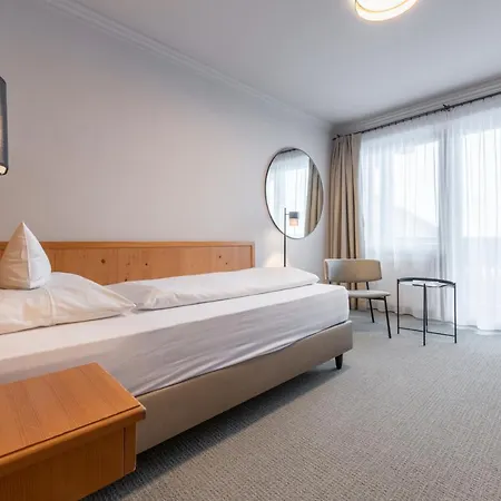 Hotel Jakob 4*