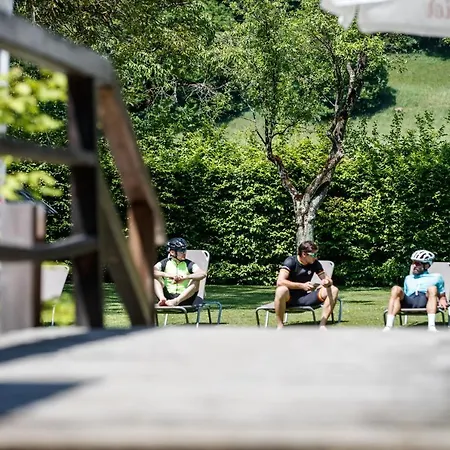 Hotel Rennrad- & Triathlonhotel Jakob 4*